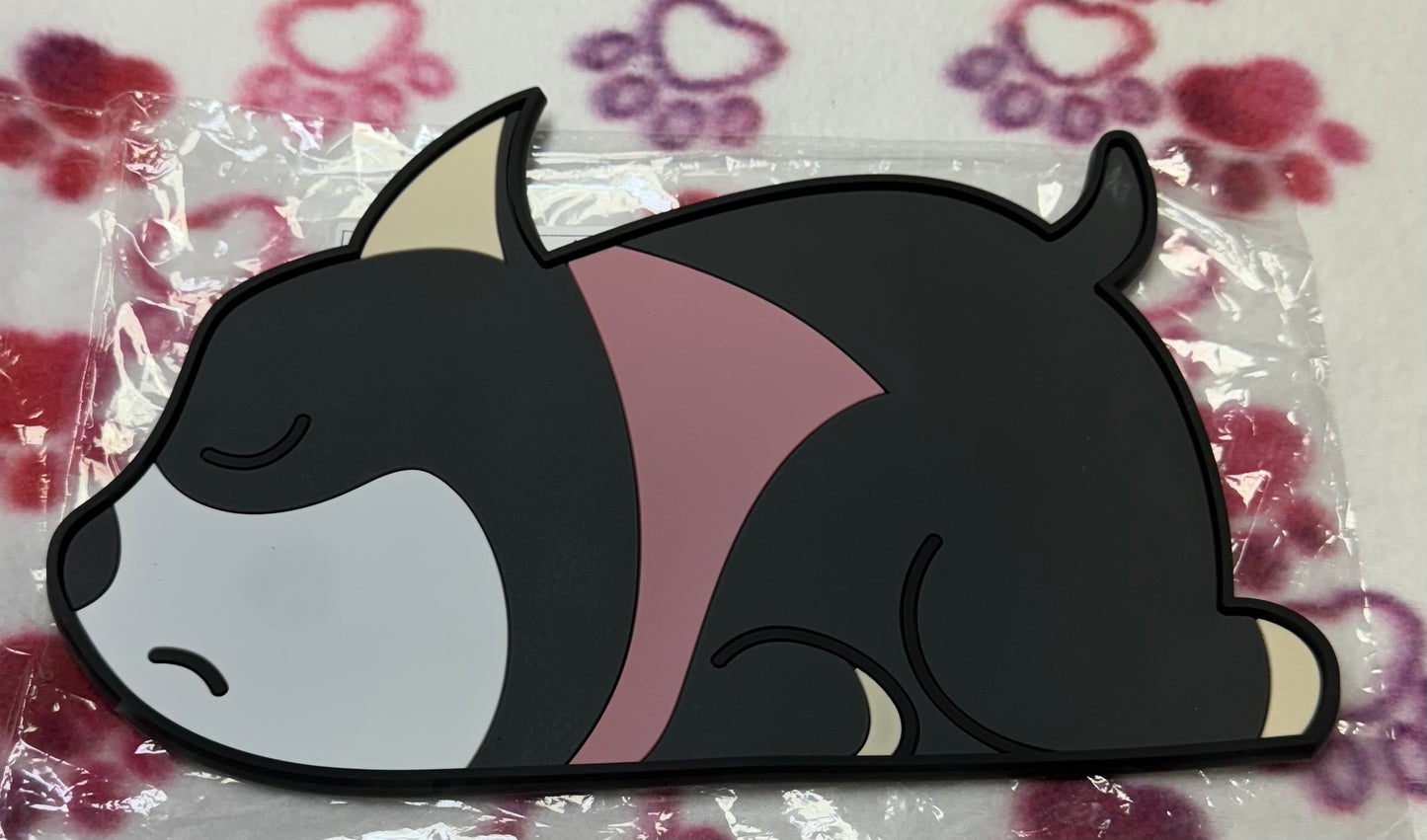 Husky desk/dash mat