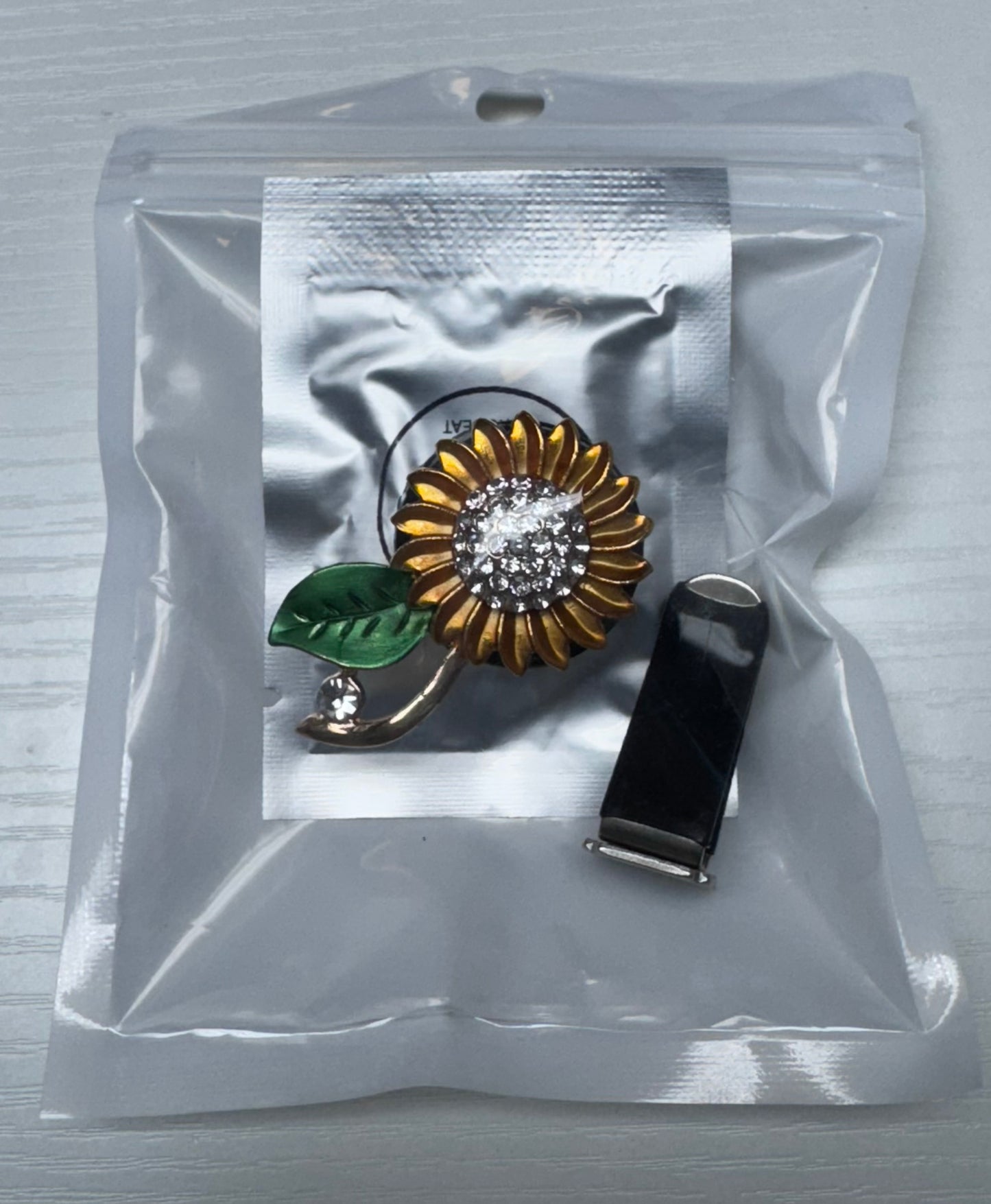 Car vent air freshener clip