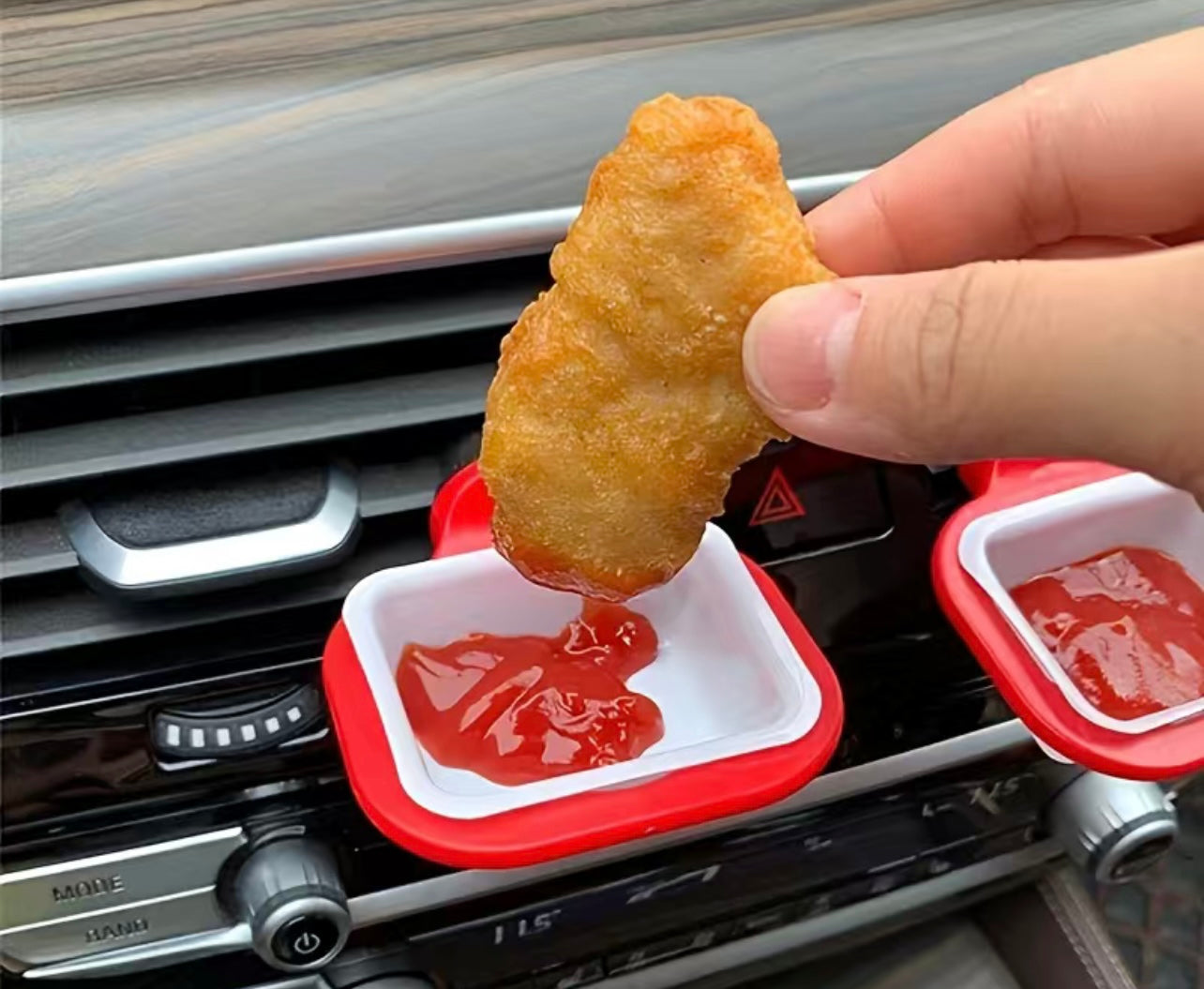 Sauce holder vent clip