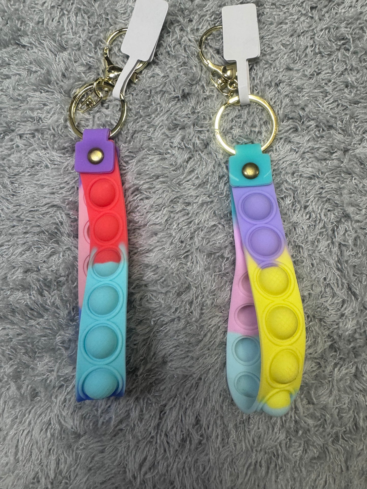 Bubble pop keychain