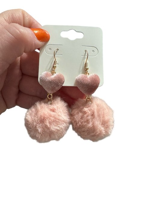 Pom Pom Heart Earrings